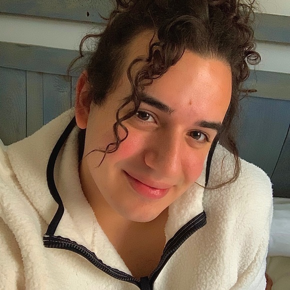 Meet your Posher, Justice - Picture 1 of 1